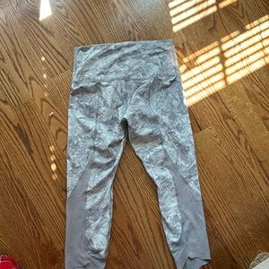 lululemon legging size 10